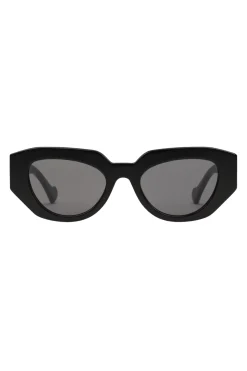 GUCCI Cat-Eye Frame Sunglasses | Sunglasses