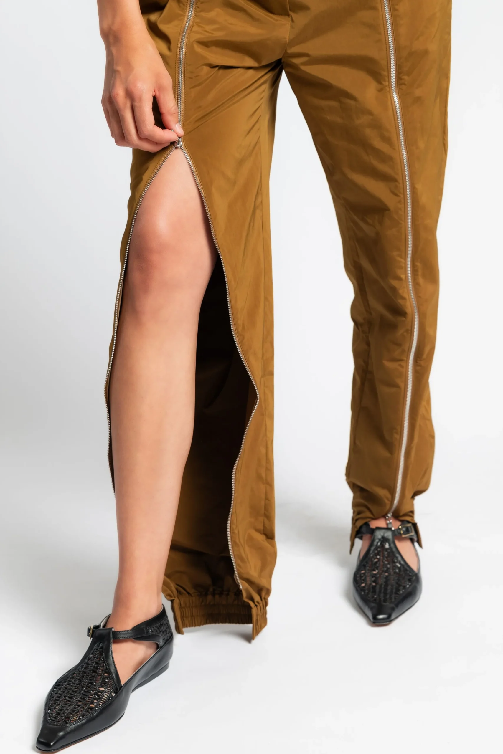 TIBI Nylon Zipper Jogger | Pants